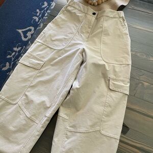 Lululemon Beige Fabric with Button Detail